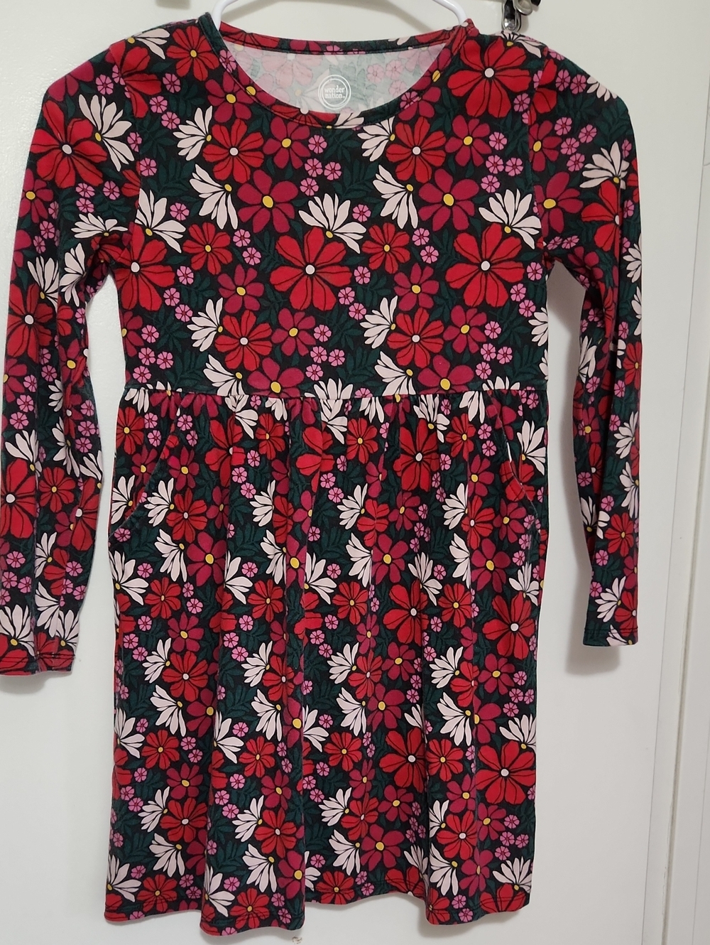 Wonder nation Pink and Green Floral Girls' Dress Sz 7-8. It has Pockets!